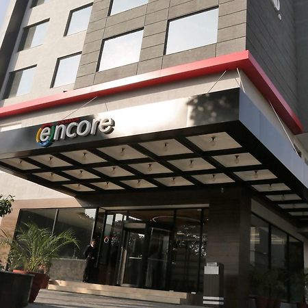 Ramada Encore Jalandhar Bagian luar foto
