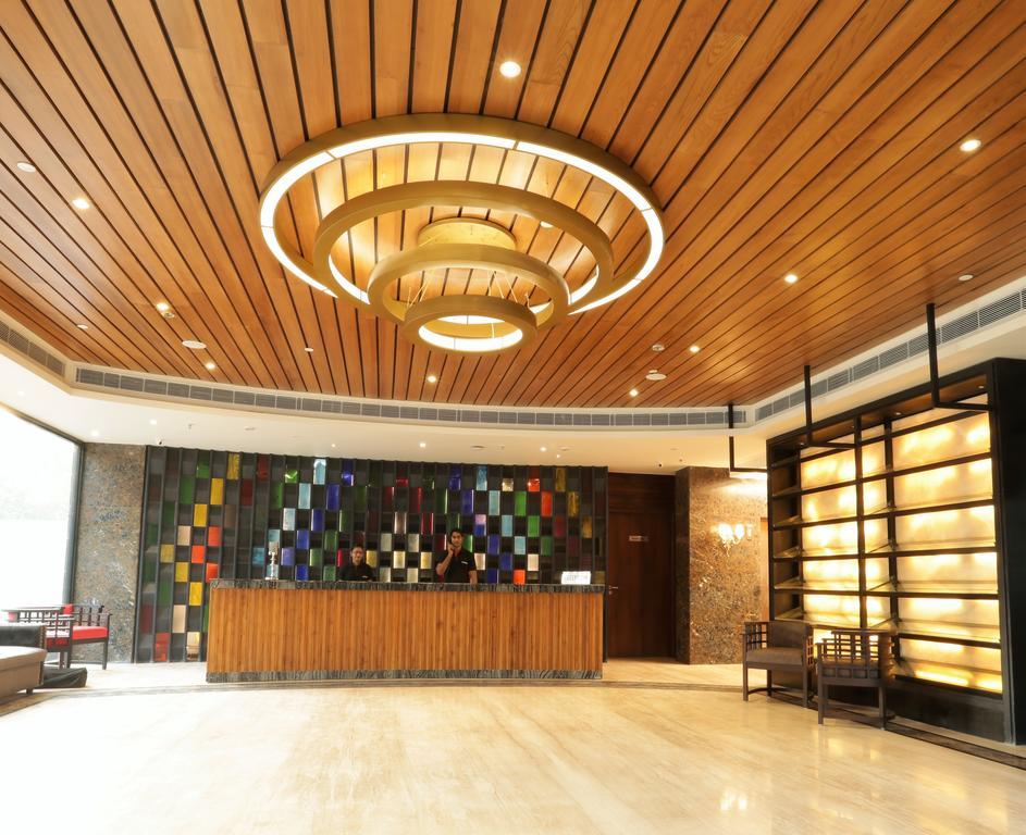 Ramada Encore Jalandhar Bagian luar foto